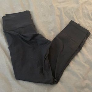 Lululemon High Times / HR Wunder Under